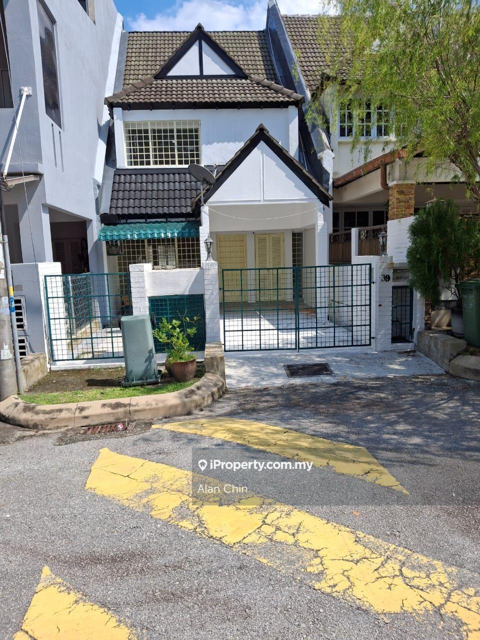 2 storey terrace freehold