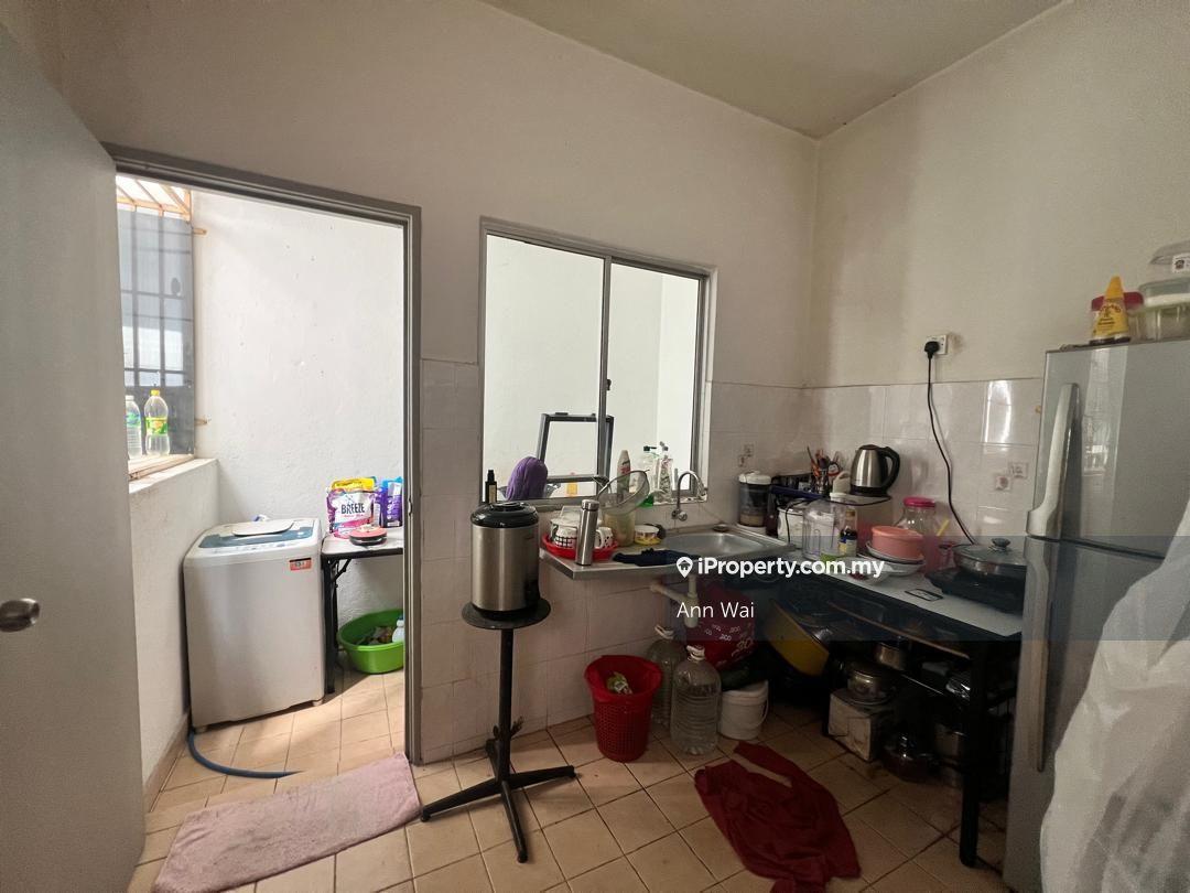 Sutramas Apartment For Sale,Pangsapuri Sutramas Dijual,Lrt ioi Puchong