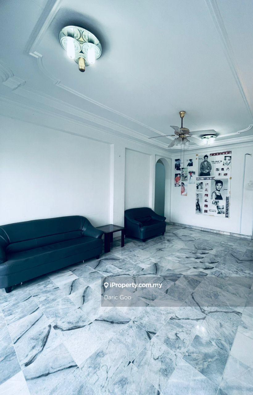 Park View Court Apartment At Kampung Lapan Melaka City.