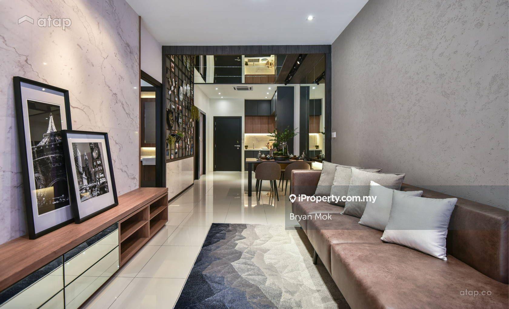Free Legal Fee, Stamp Duty, 50m Cover Walkway To MRT, Freehold