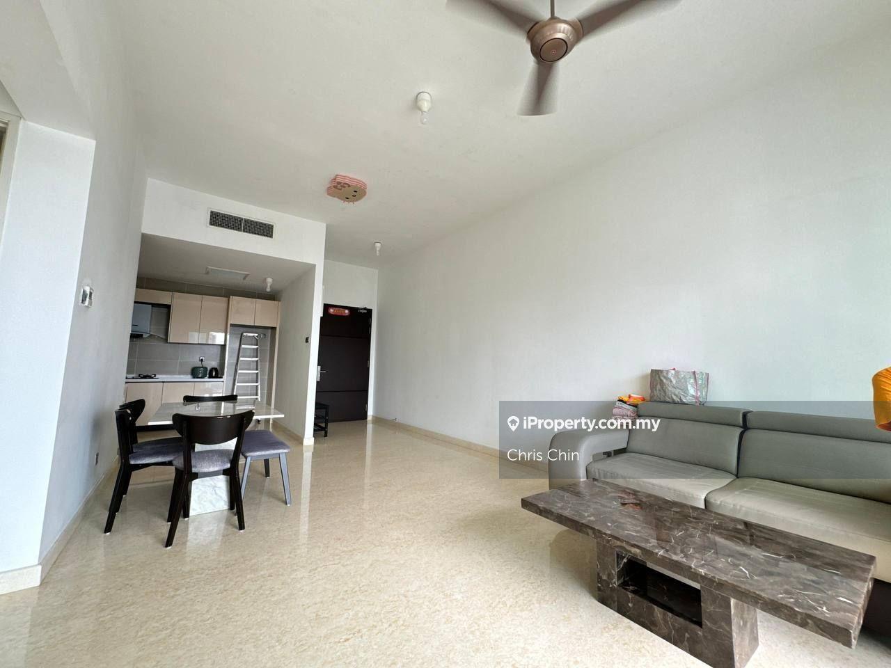 Tri Tower Residence Jb Ciq