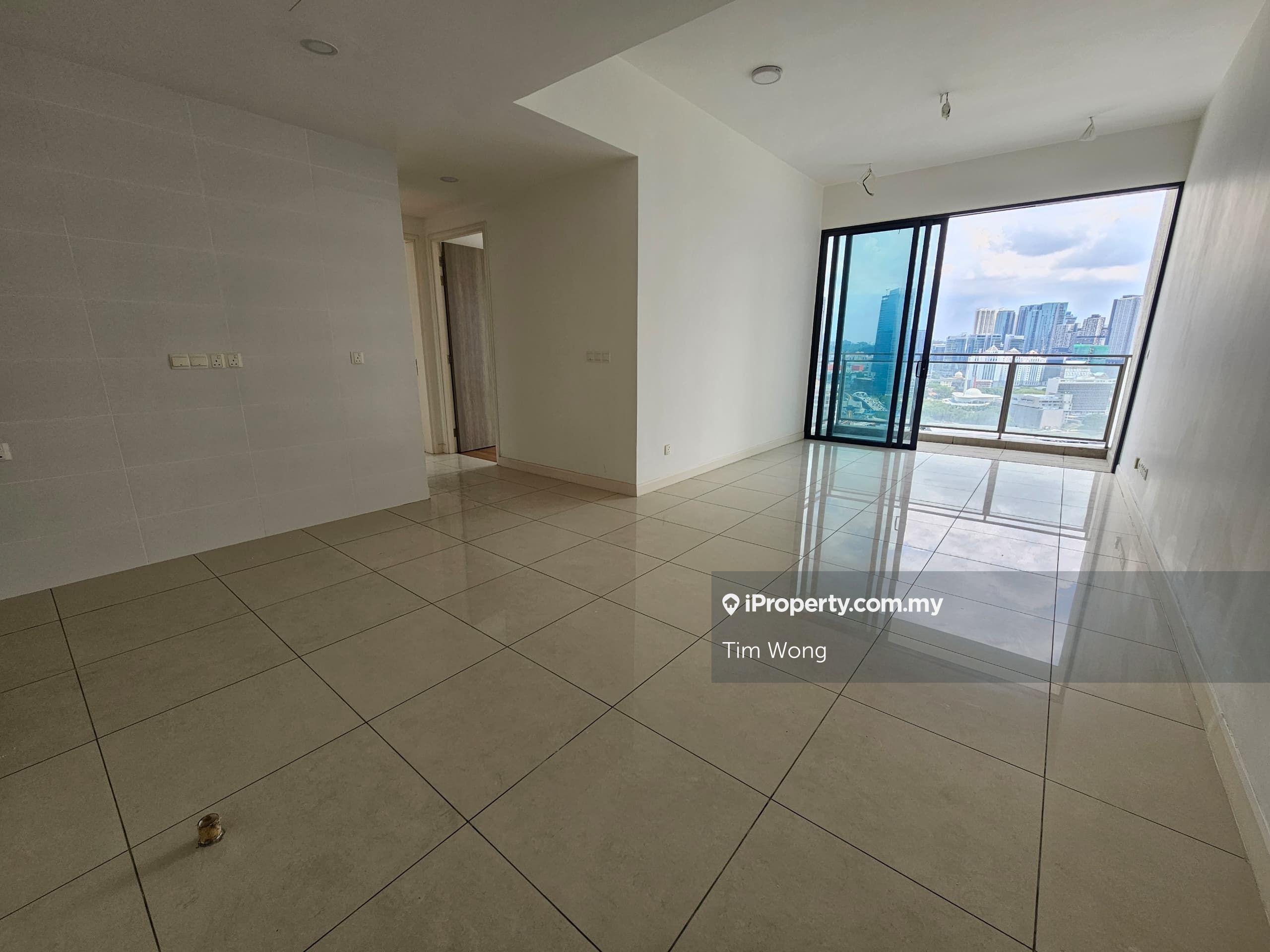 Brand new unit! No one stay before. Serious seller!