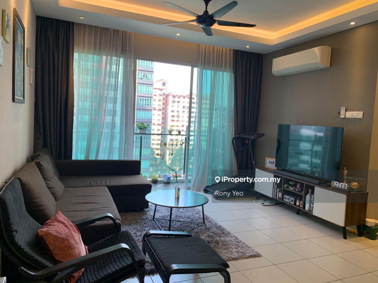 The Zizz Partial Furnished Fully Aircond 1228sqft Unit For Sale!!