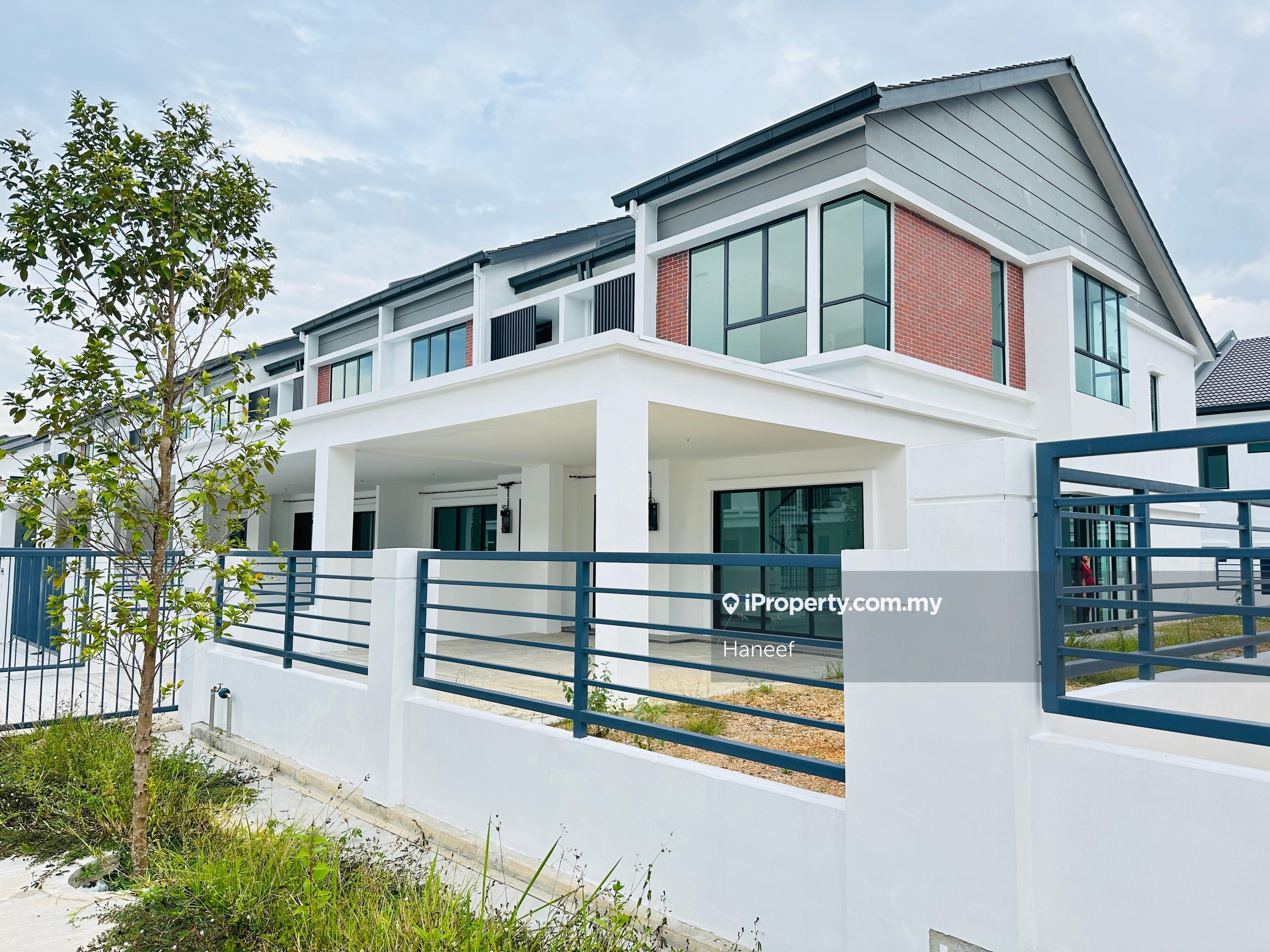 Nice House In Sungai Petani Corner Unit