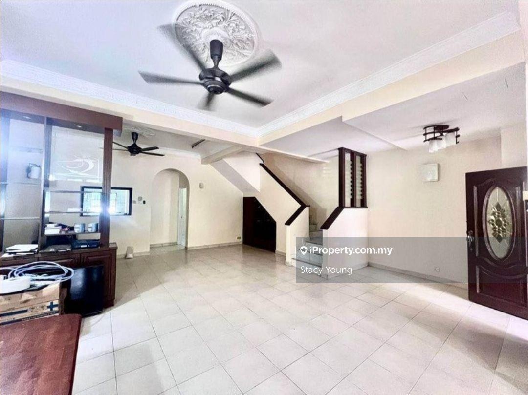 2 Storey Terrace @ Bandar Tun Hussein Onn, Cheras