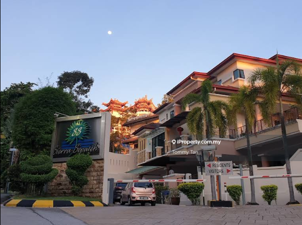 Located at Sierra Seputeh