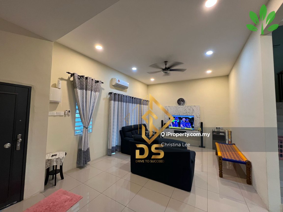 Station 18,Pengkalan Ipoh@2storey Cornerlot house For Sale