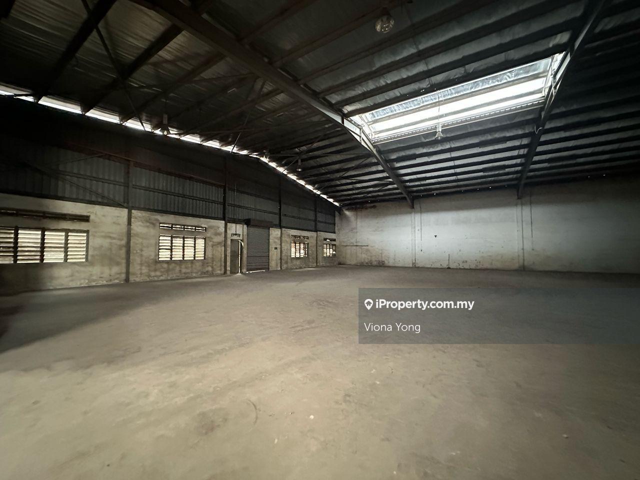 Kawasan Perindustrian Taman Johor Semi-Detached Factory For Rent