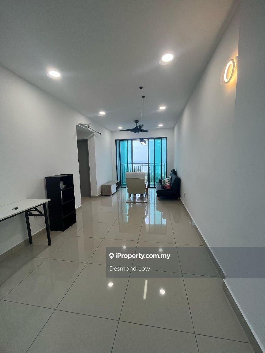 Worth Buy Unit, Seaview, Renovated, 2 Carparks