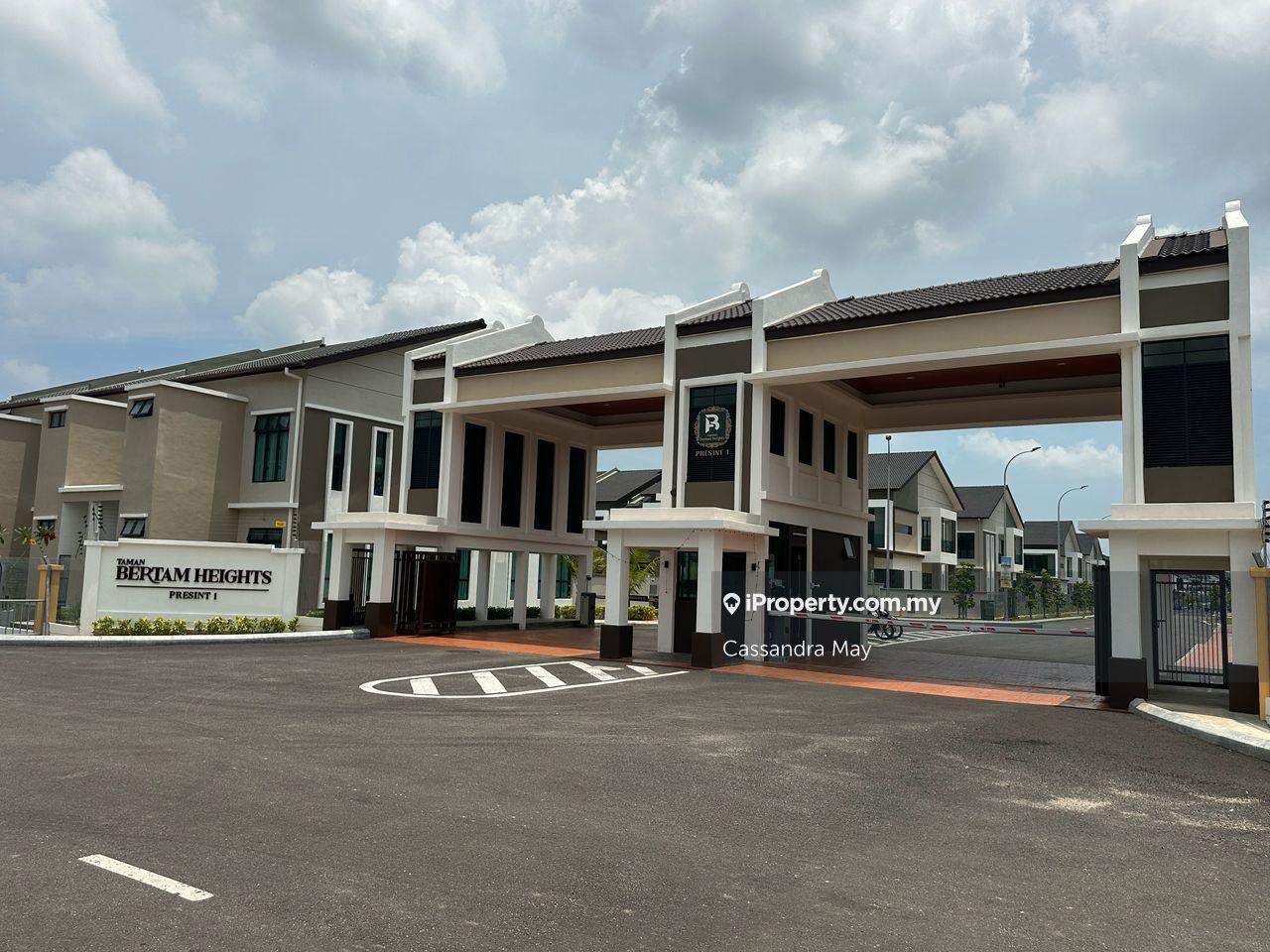 Freehold Gated Guarded 2 Storey Terrace Taman Bertam Heights Melaka
