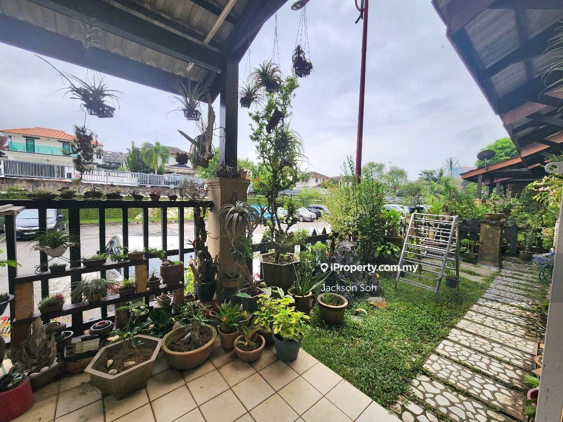 2 Car Parks I Garden Unit I Non Bumi Lot