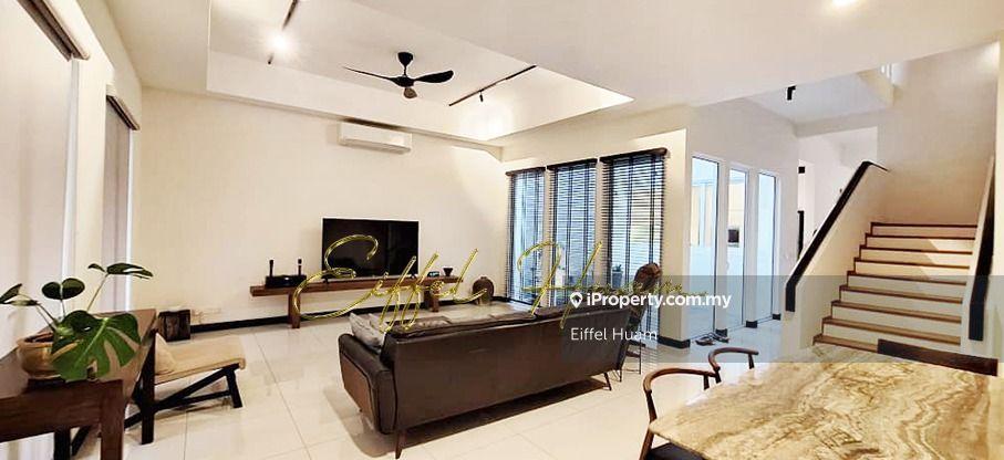 Medan Bayu 2.5 Storey Ariza by the Sea Courtyard Terrace 