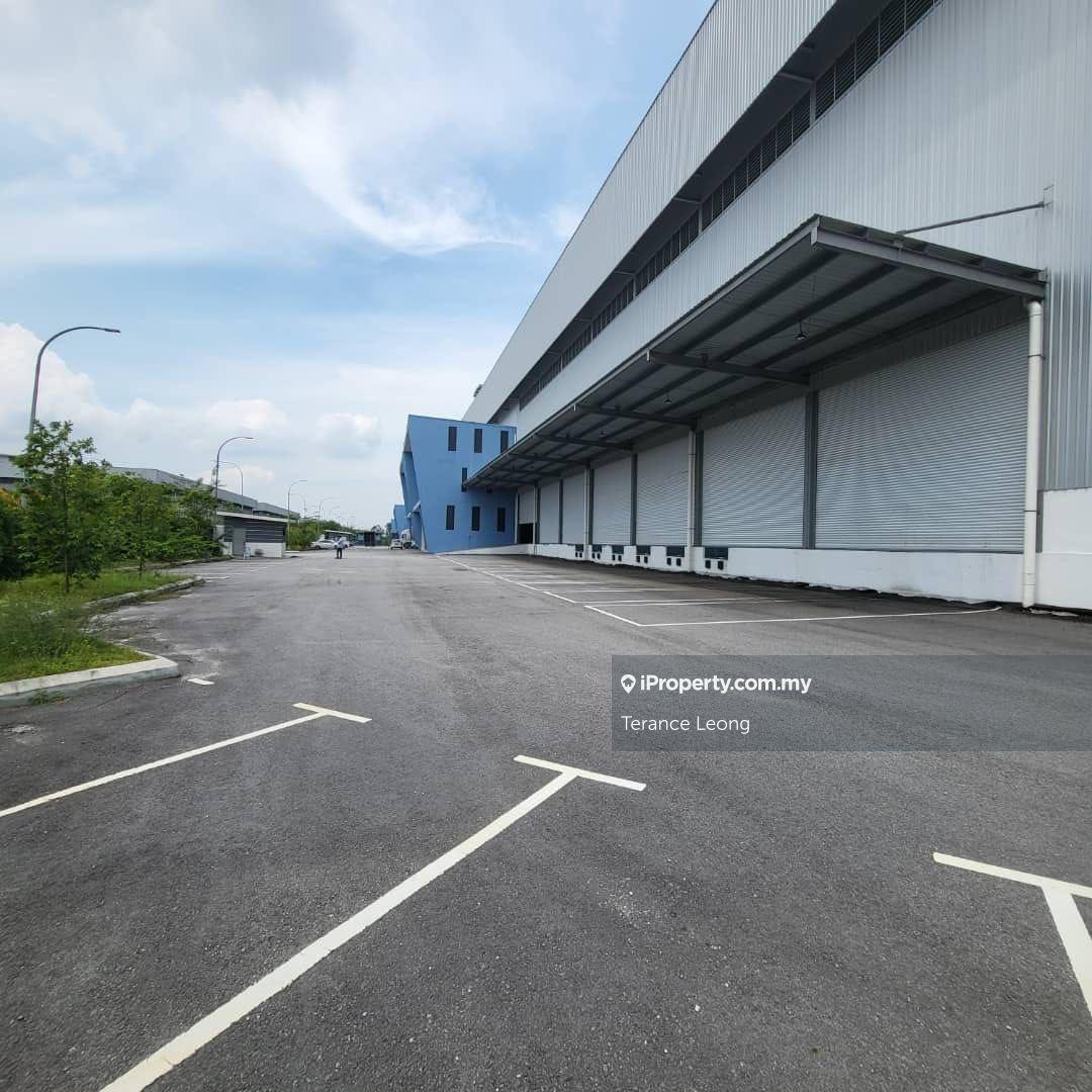 Warehouse factory ready move in