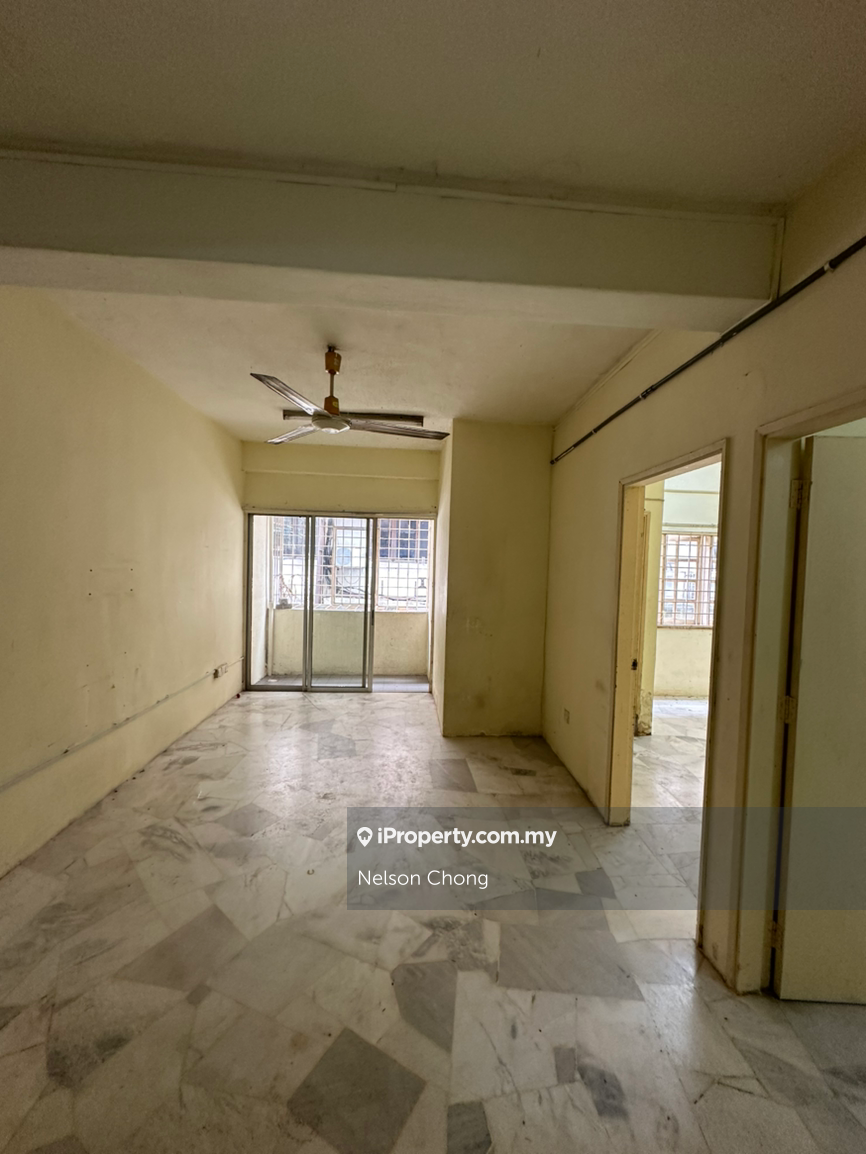 Taman Daya level 2 for sale 