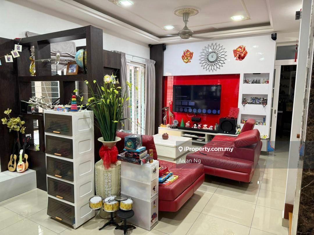 Super Cheap with Renovated & Kitchen Balcony Extended