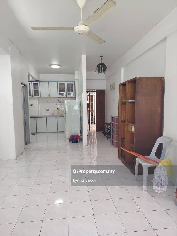 Desa Permai Indah Partially Furnished 1 carpark nearby USM