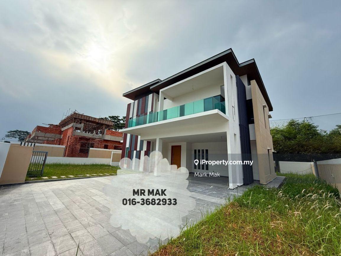 Klana Heights, Seremban (Exclusive Bungalow with good environment)