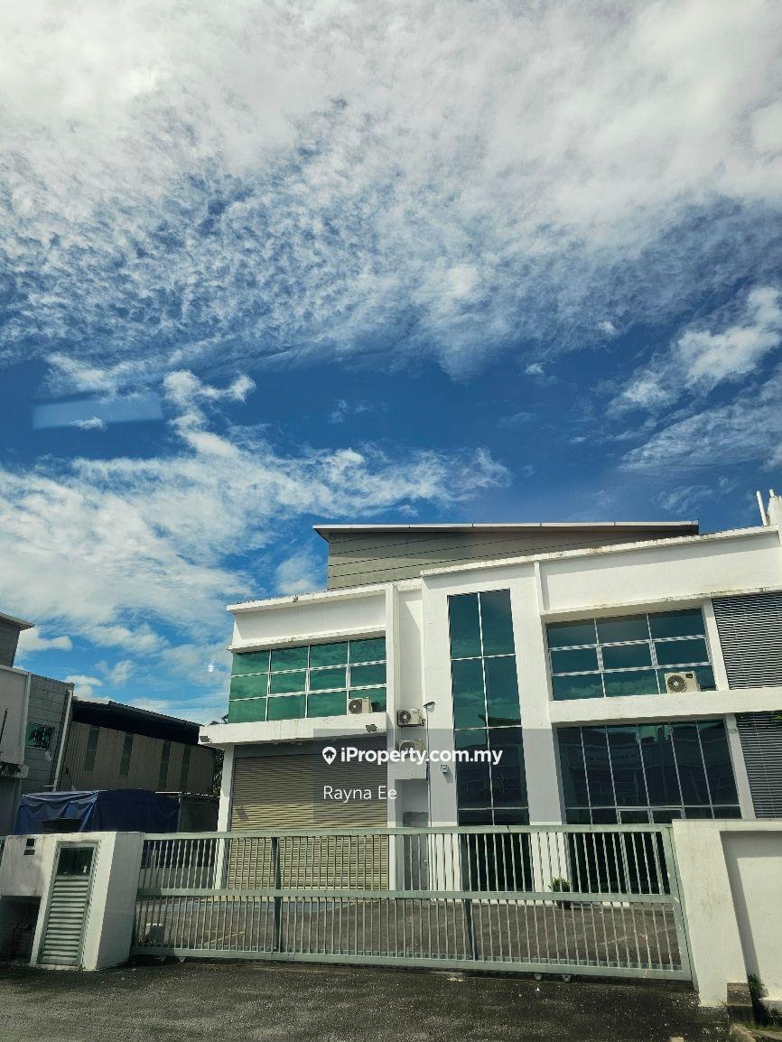 Corner 1.5 Storey Semi D Factory at Klang For Sale