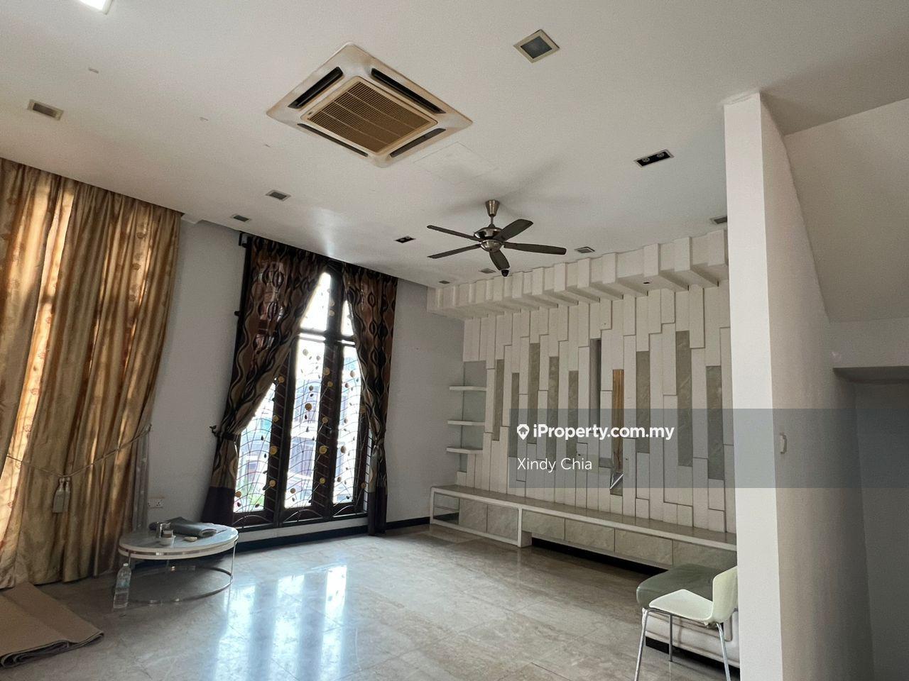 Large Family Home In A Great Location
