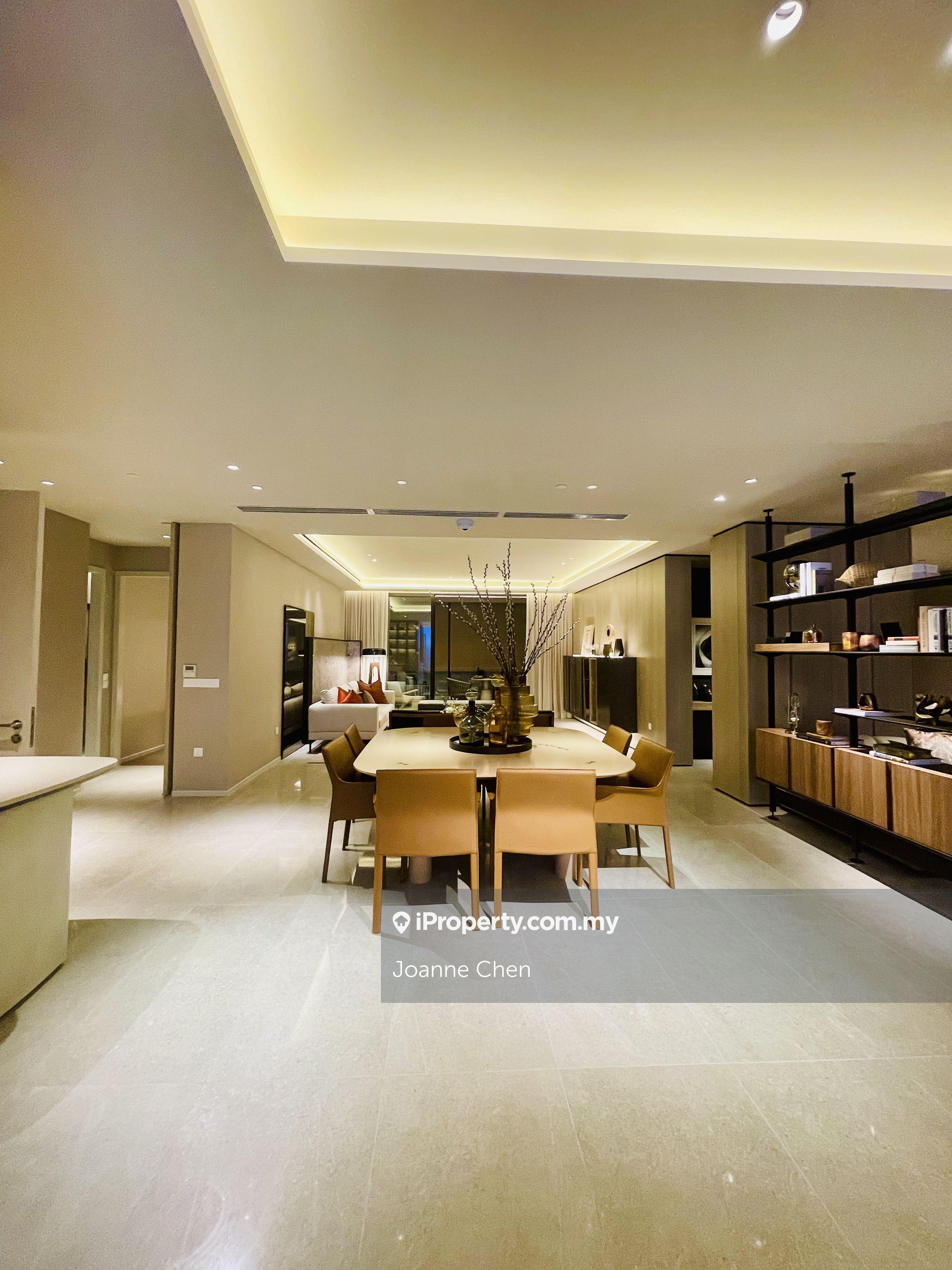 Private lift lobby low density 126 units in KL Seputeh