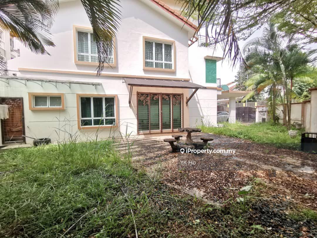 Sering Ukay, Ampang, Selangor, 2.5 Storey Terrace for Sale, Corner Lot