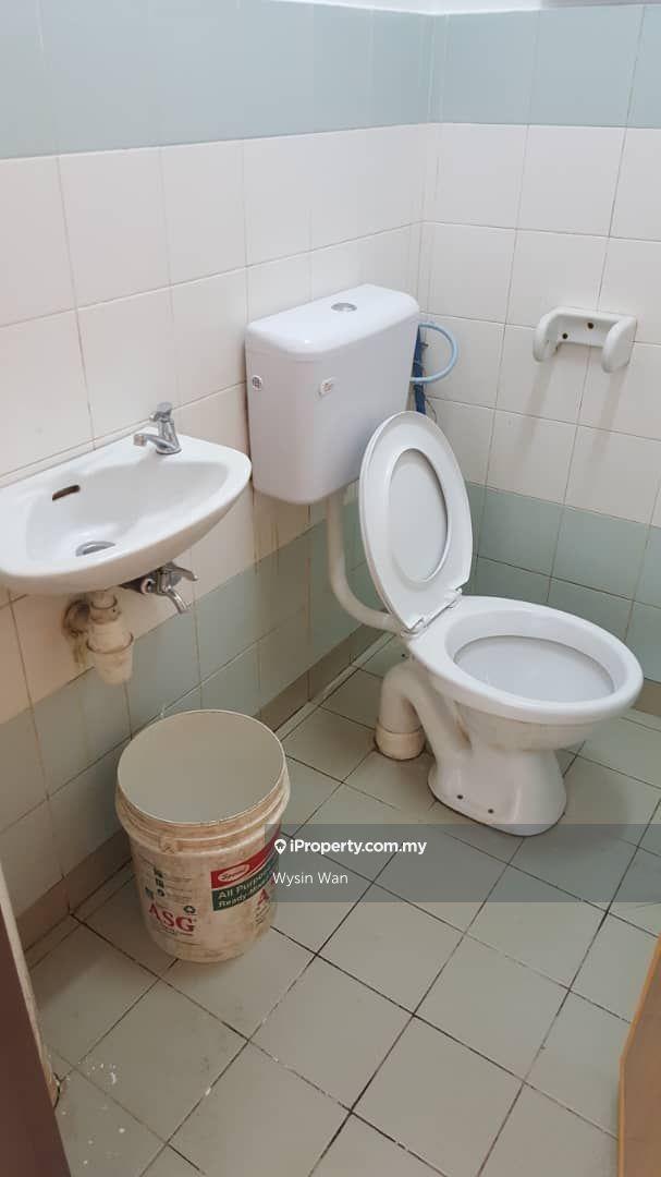 Apartment for rent 3 rooms & 2 bathrooms