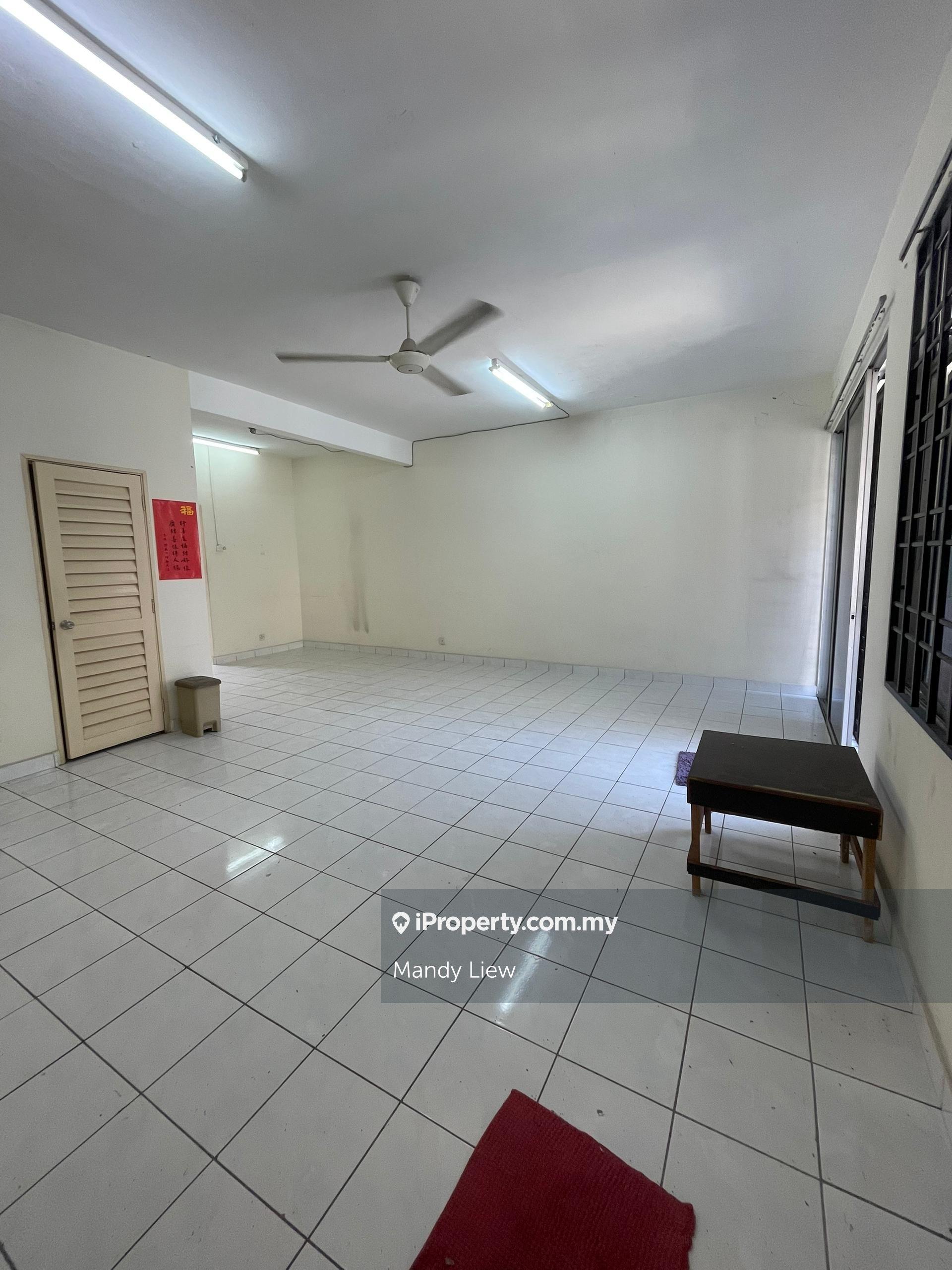 Below market price, many units on hand saujana damansara damai