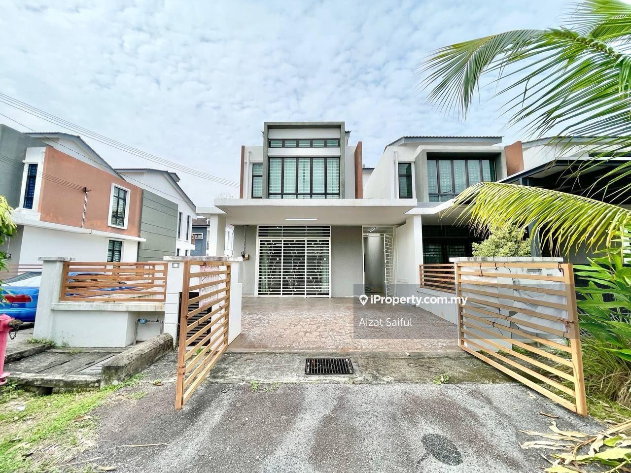 End Lot Murah Double Storey Terrace Taman Saujana KLIA, Sepang