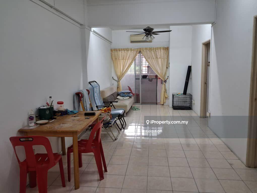 1st Floor Red Ruby Apartment Taman Universiti Indah Seri Kembangan
