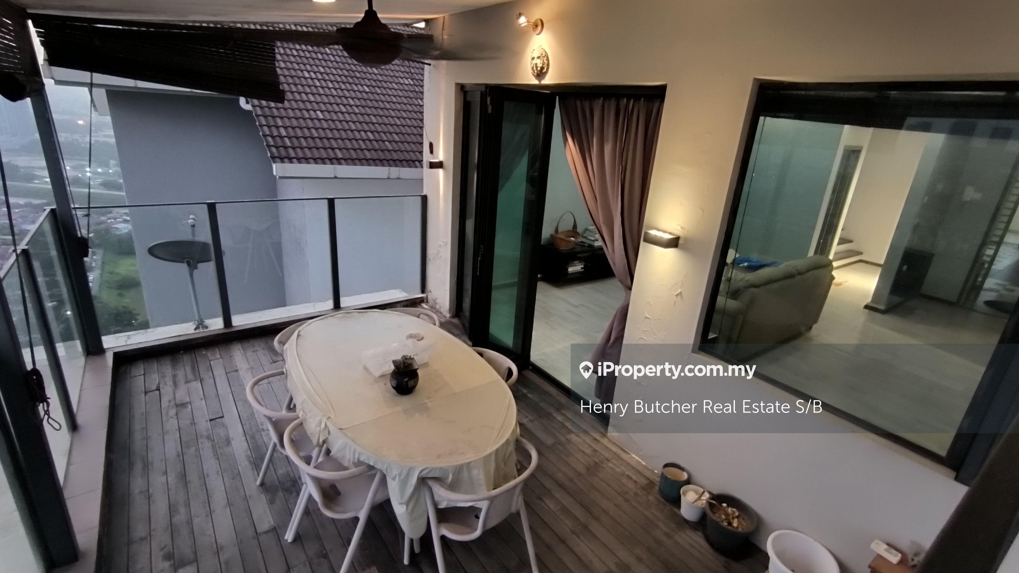 2755sf Duplex Penthouse, Nicely Renovated, with spectacular view, 3cp