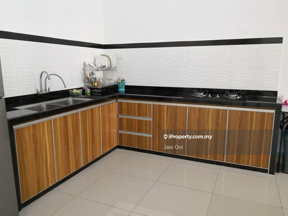 Partially Furnished, Lower Unit 