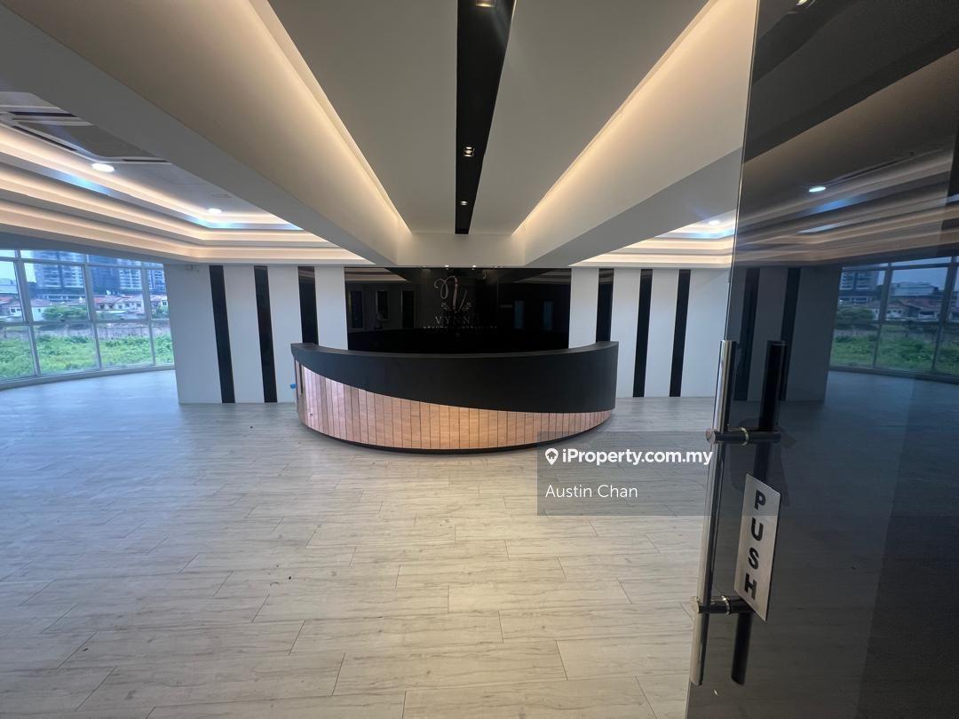 Office location Near Banks, office at puchong for rent
