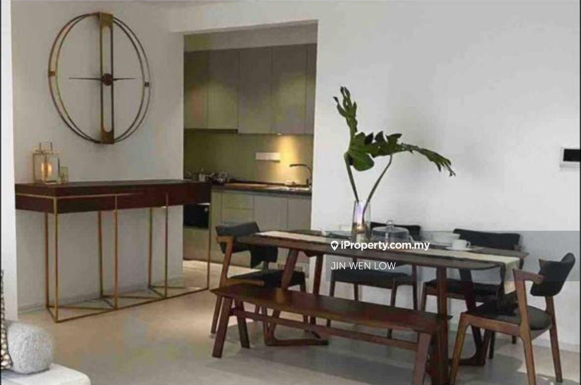 Luxury Design with Fully Furnished unit for sales