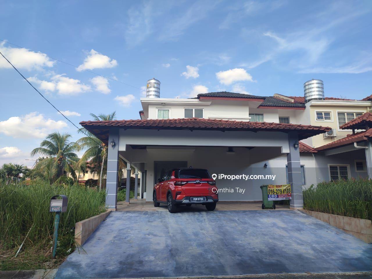 Double storey semidetached in Green street homes fully furnished sale