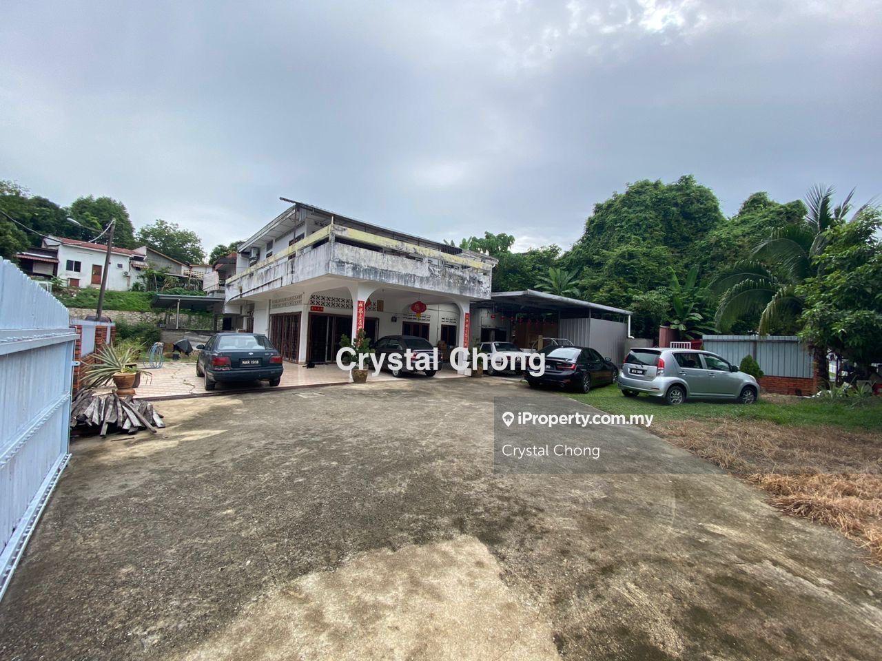 Under Bank Value Corner Lot Semi D For Sale @ Rahang Seremban