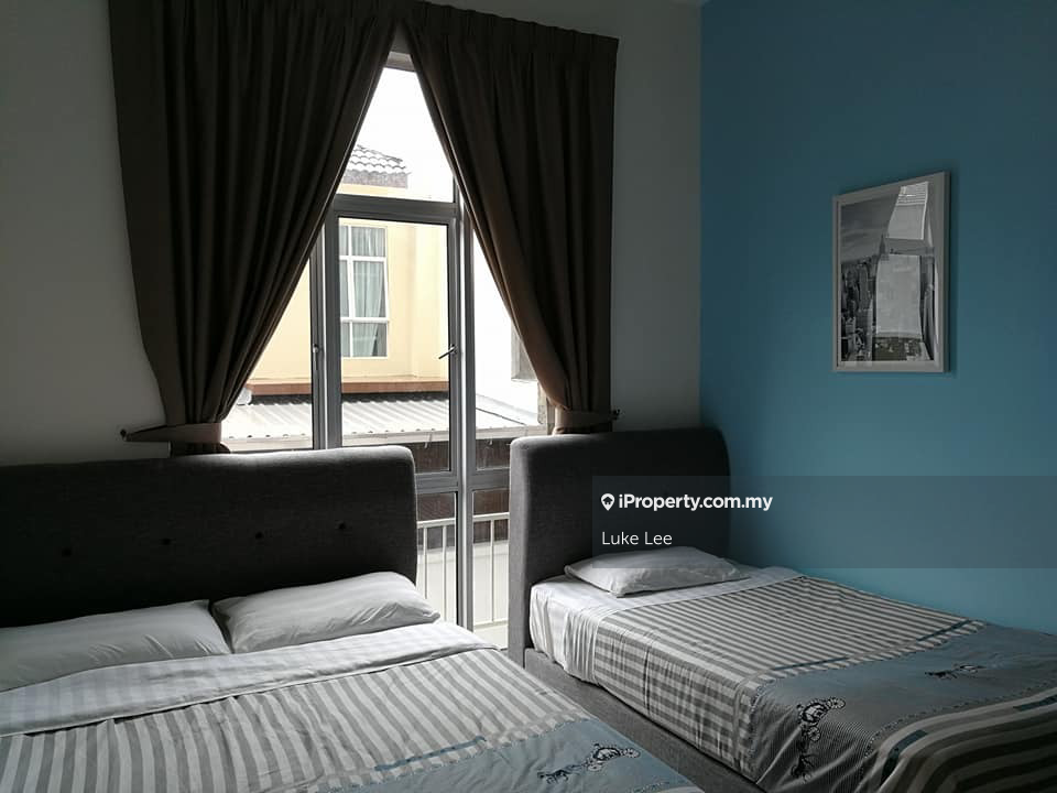 Renovated furnished apartment for sell at barrington pasar malam