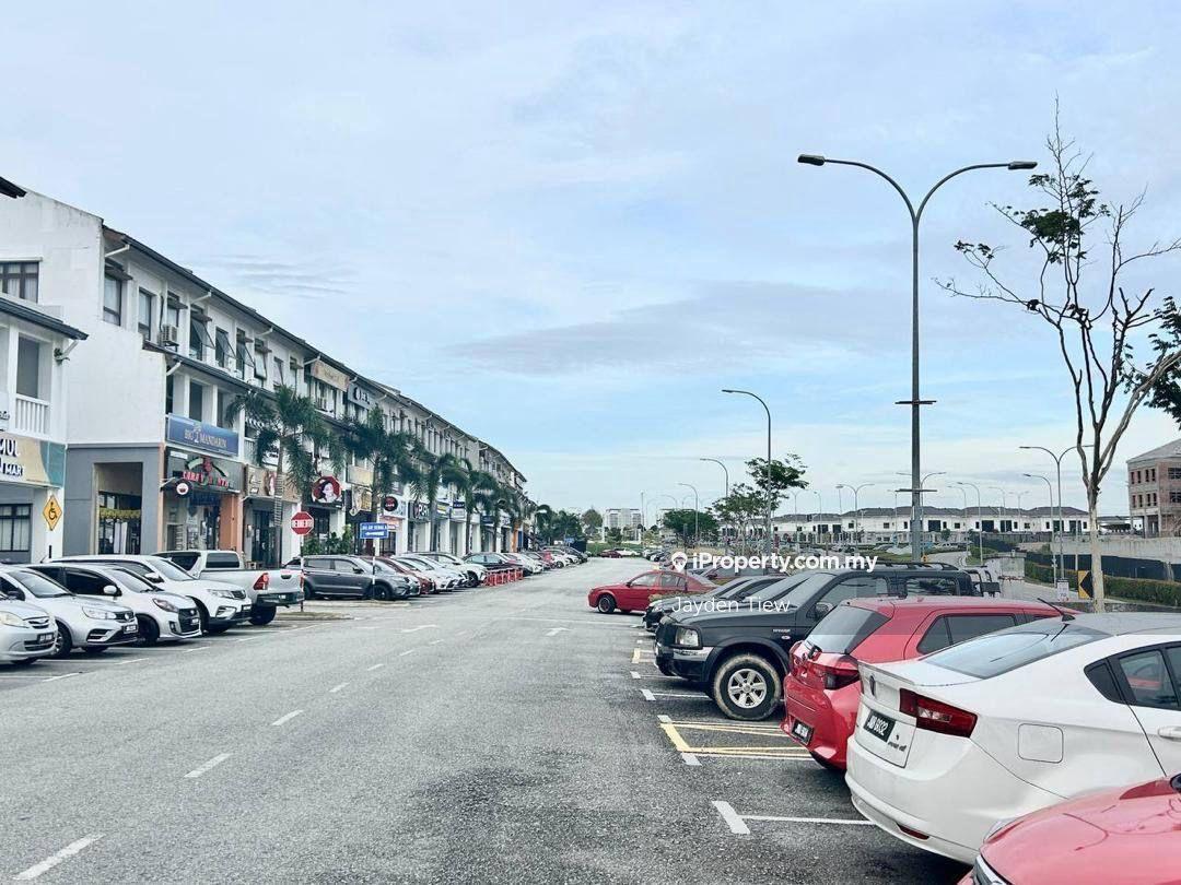 Eco boulevard @ Eco botanic shop rent