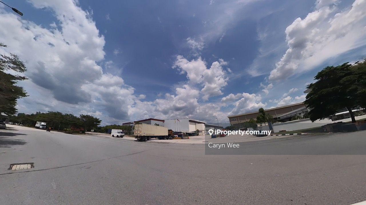 Detached factory with 3-sty office for rent at Bukit Jelutong
