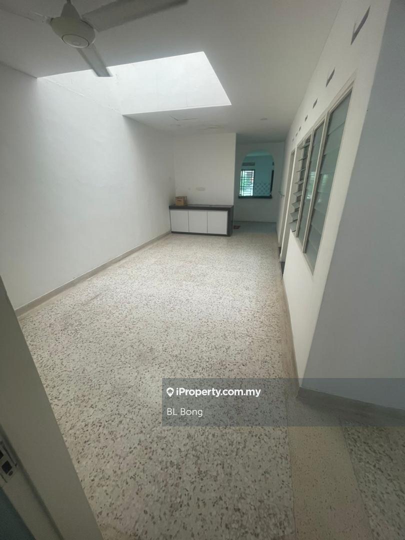 Bukit Beruang Melaka Freehold Single Storey Terrace For Sale