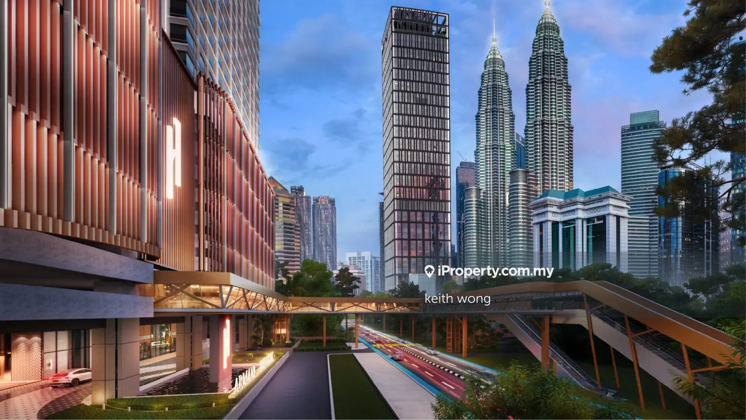 Armani Hallson, KL City Centre, KLCC