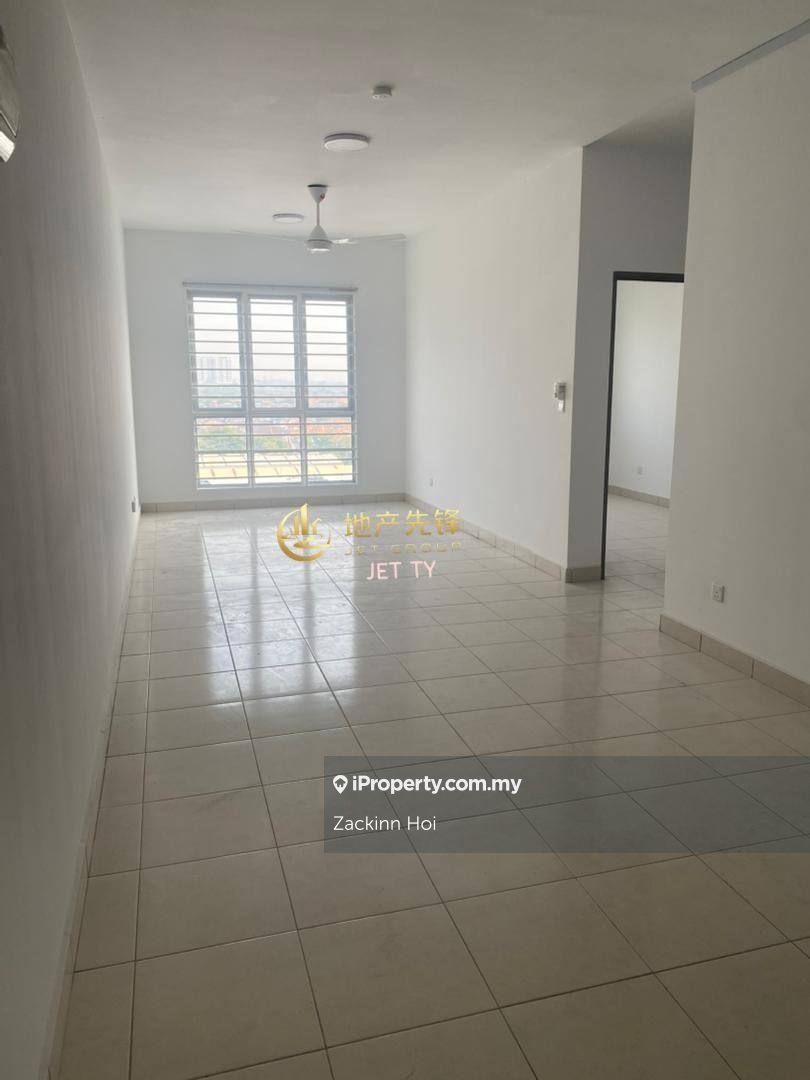 Available Now Partly Furnished Aronia Apartment Bandar Parklands Klang