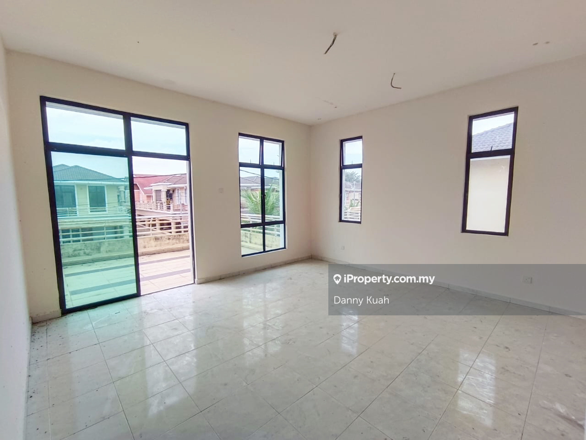 Freehold 2storey Semi D Taman Desa Idaman Durian Tunggal Alor Gajah