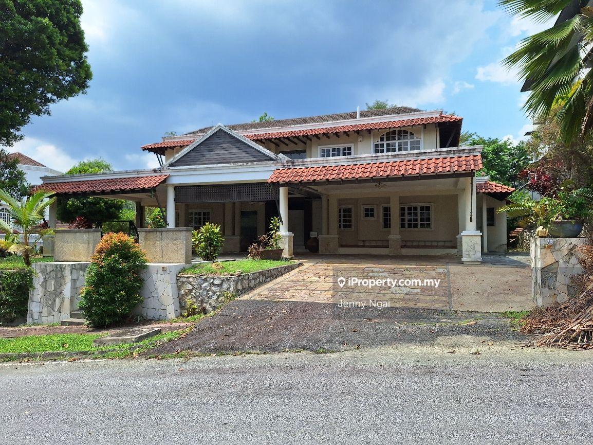 Golf view bungalow 