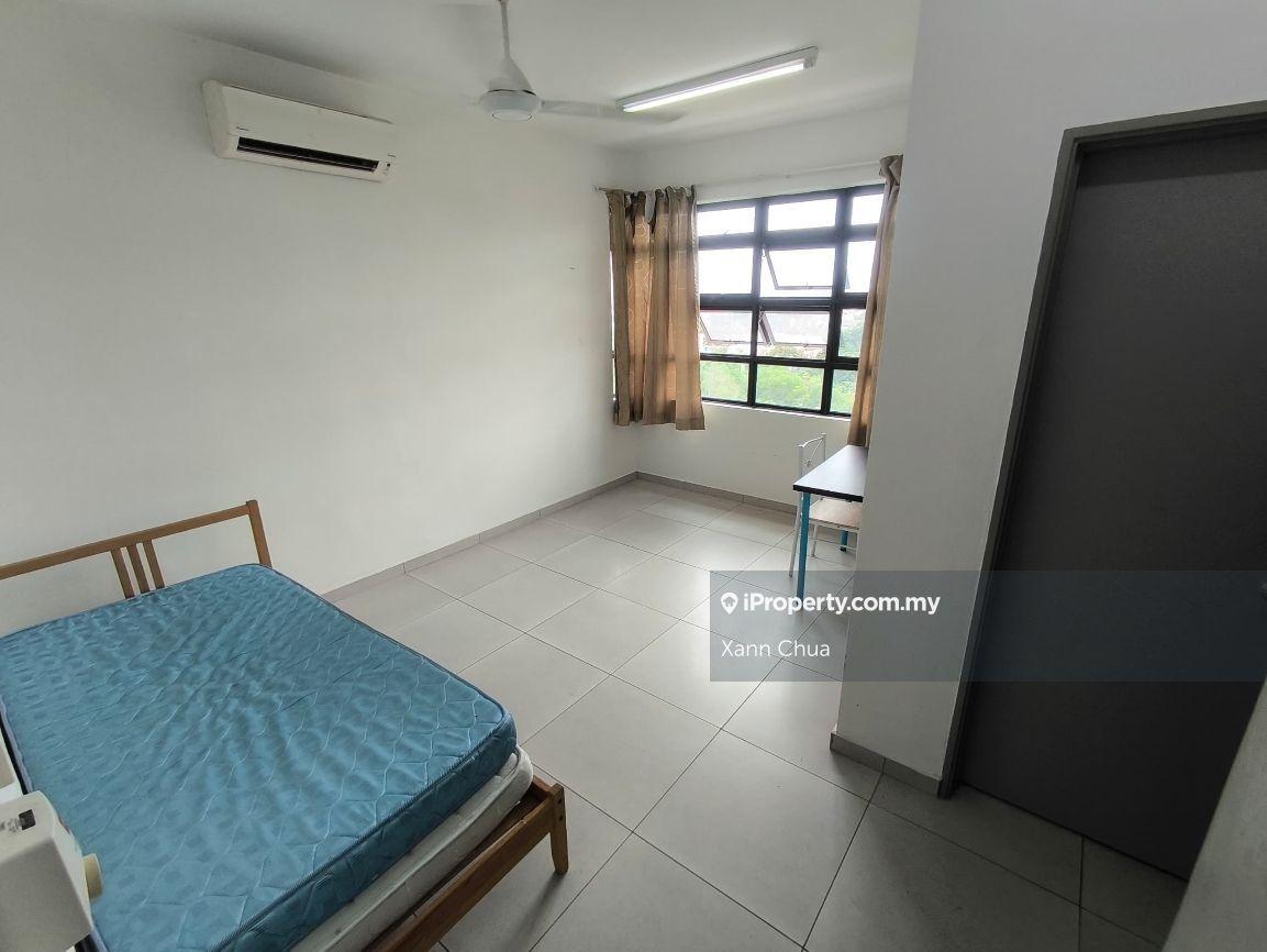 Unipark @ Bandar Baru Bangi Room For Rent 