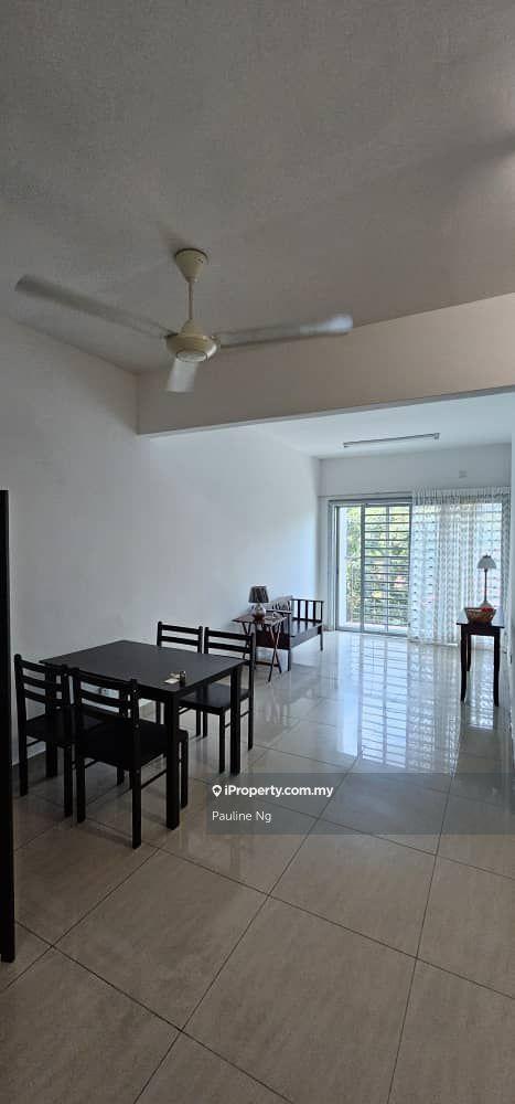 Suriamas Suite Condominium @ Larkin for sale