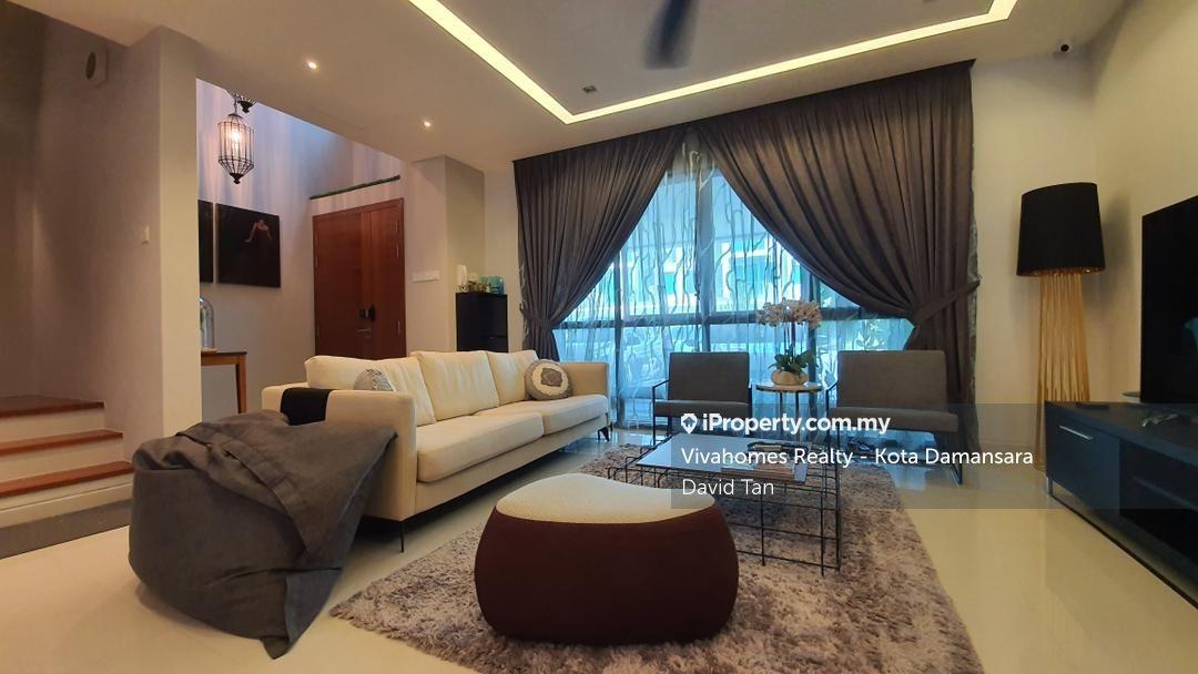 Terrace house for Sale