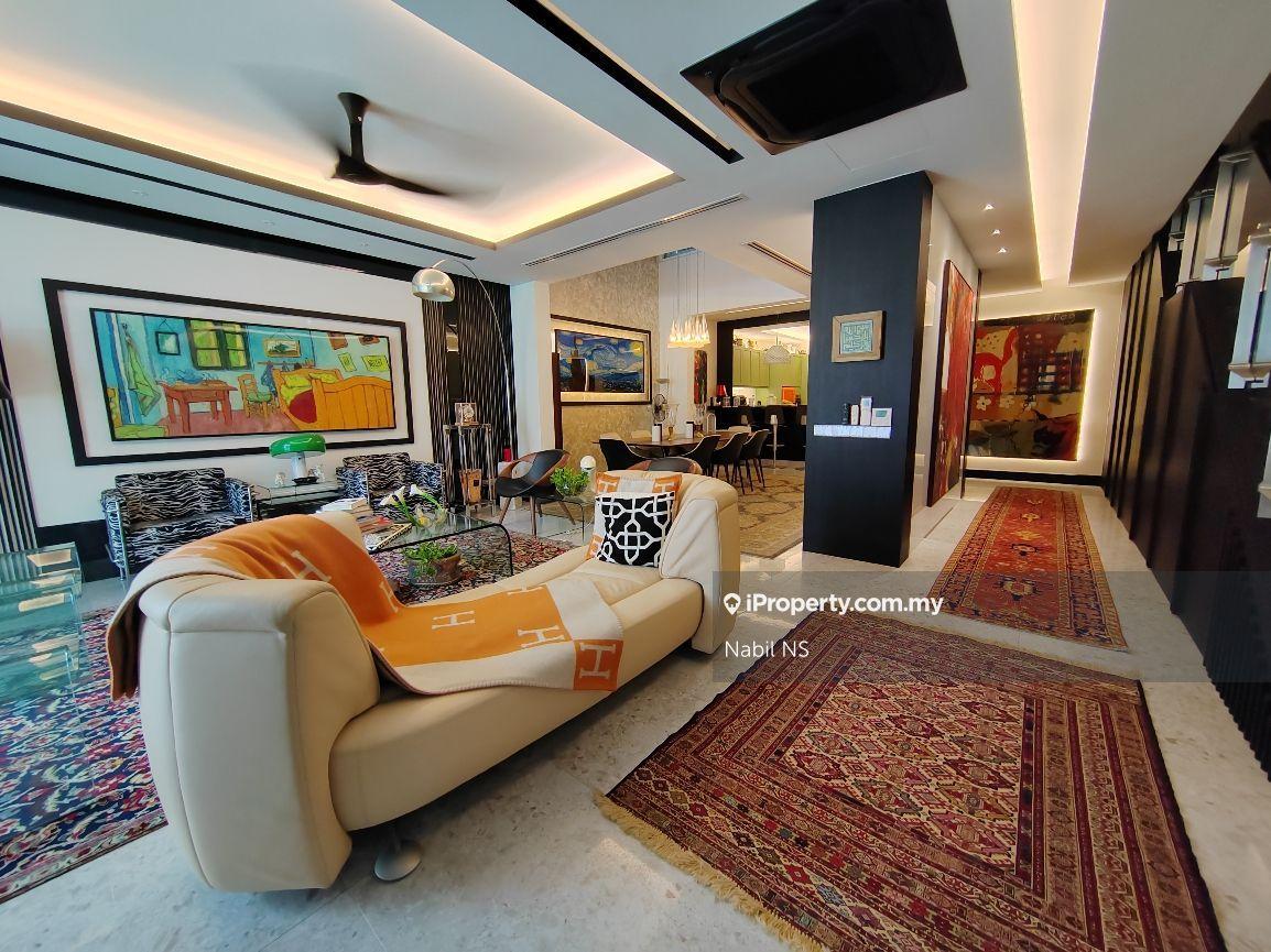 East Residence Exclusive Courtyard Townhouse  3 Bedrooms 3 Bathrooms