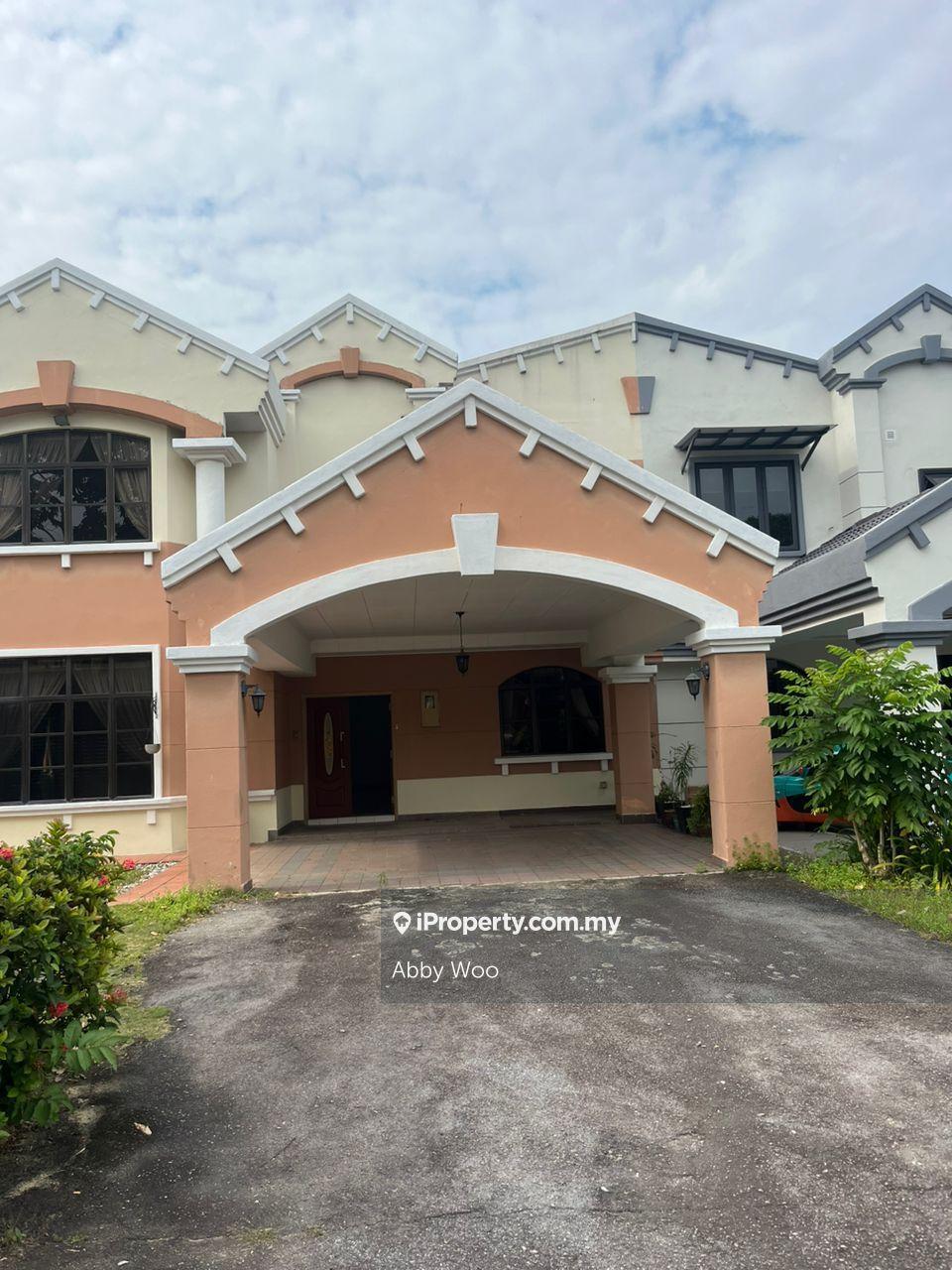 Semi D Kelab golf Sultan Abdul aziz shah (Kgsaas) 5 plus1 room