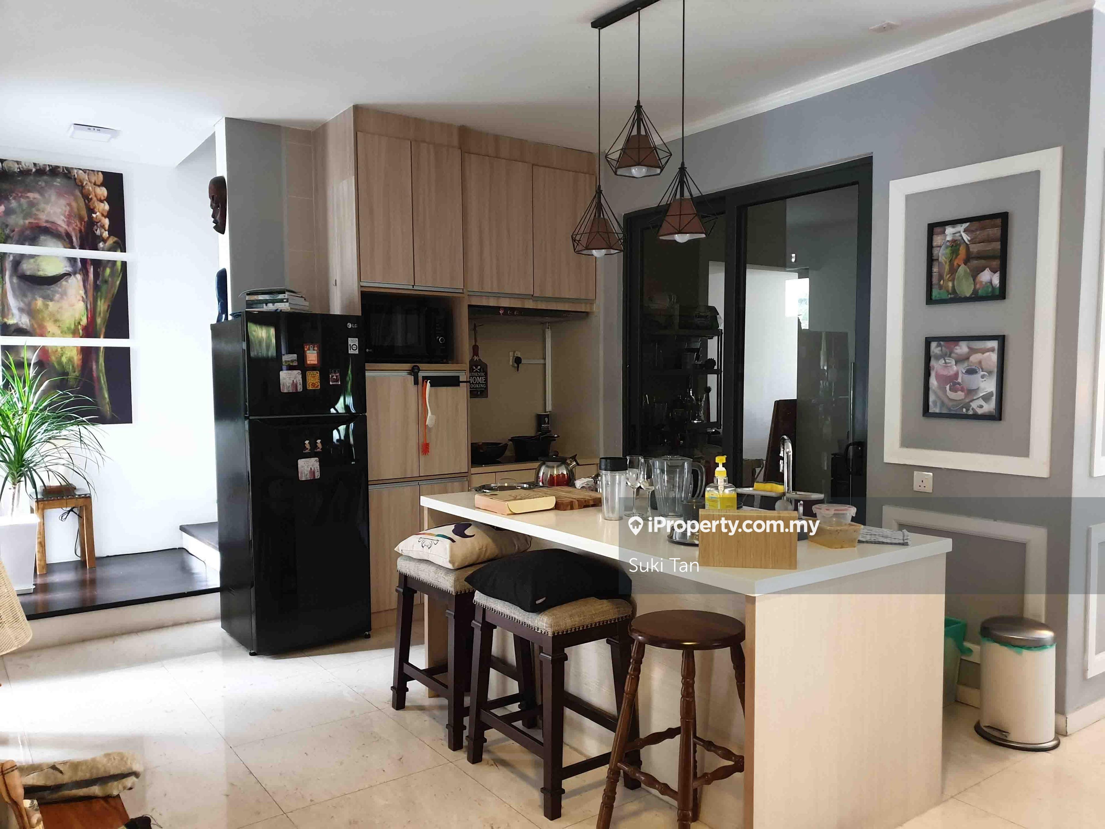 Semi D in Kuala Lumpur Sungai besi Lake fields Grove for Sale