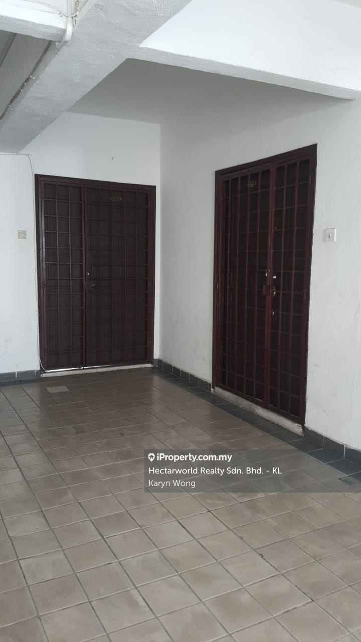 Dual Key, high ROI Condominium for Sale